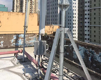 El amplificador de señal está instalado en la base de cría.Cobertura de señal de área completa